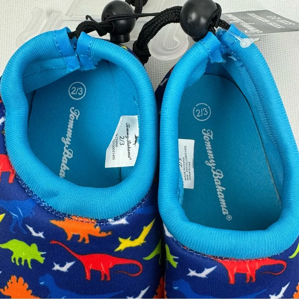 Tommy Bahama Blue and Red Water Shoes with Stretchy Collar size 2/3